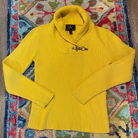 ~ Ralph Lauren Ribbed Yellow Sweater~ Gold Clasp ~ L - Picture 1 of 6